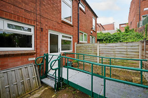 Ashberry Gardens Upperthrope